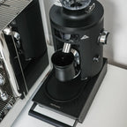 Normcore Magnetic Dosing Cup 2-in-1