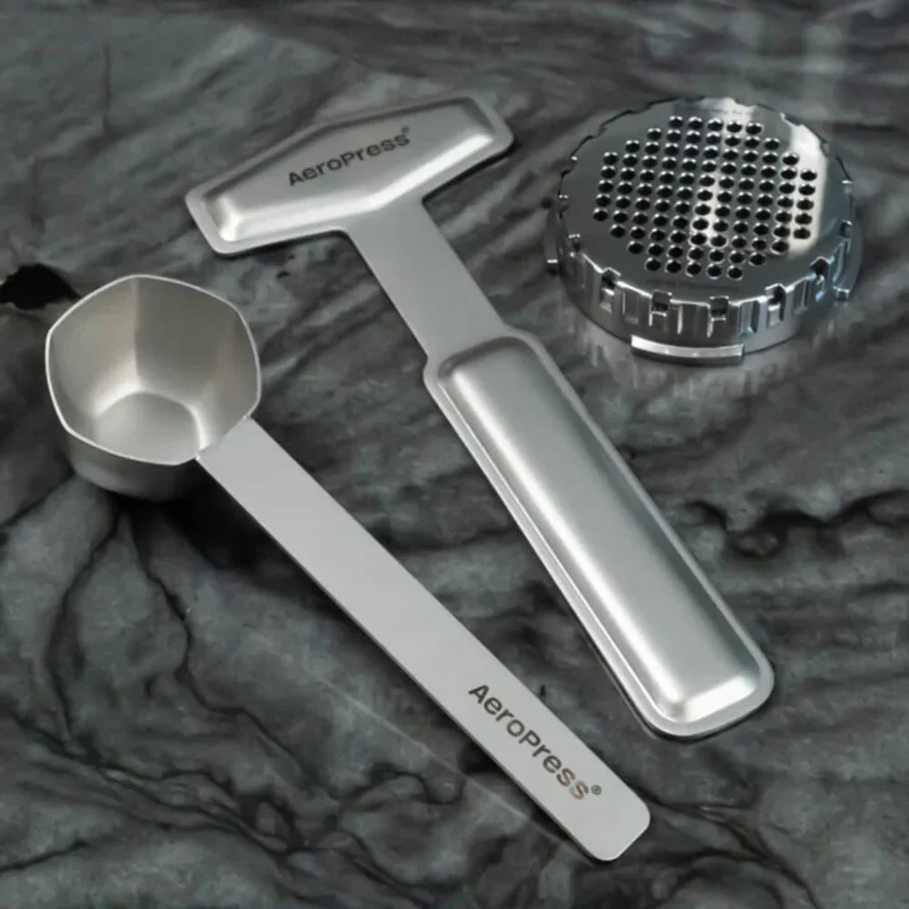 AeroPress Coffee Maker – Premium Edition