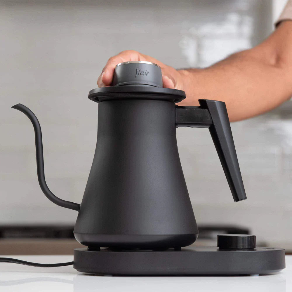 Flair Cafe Kettle 800ML Black