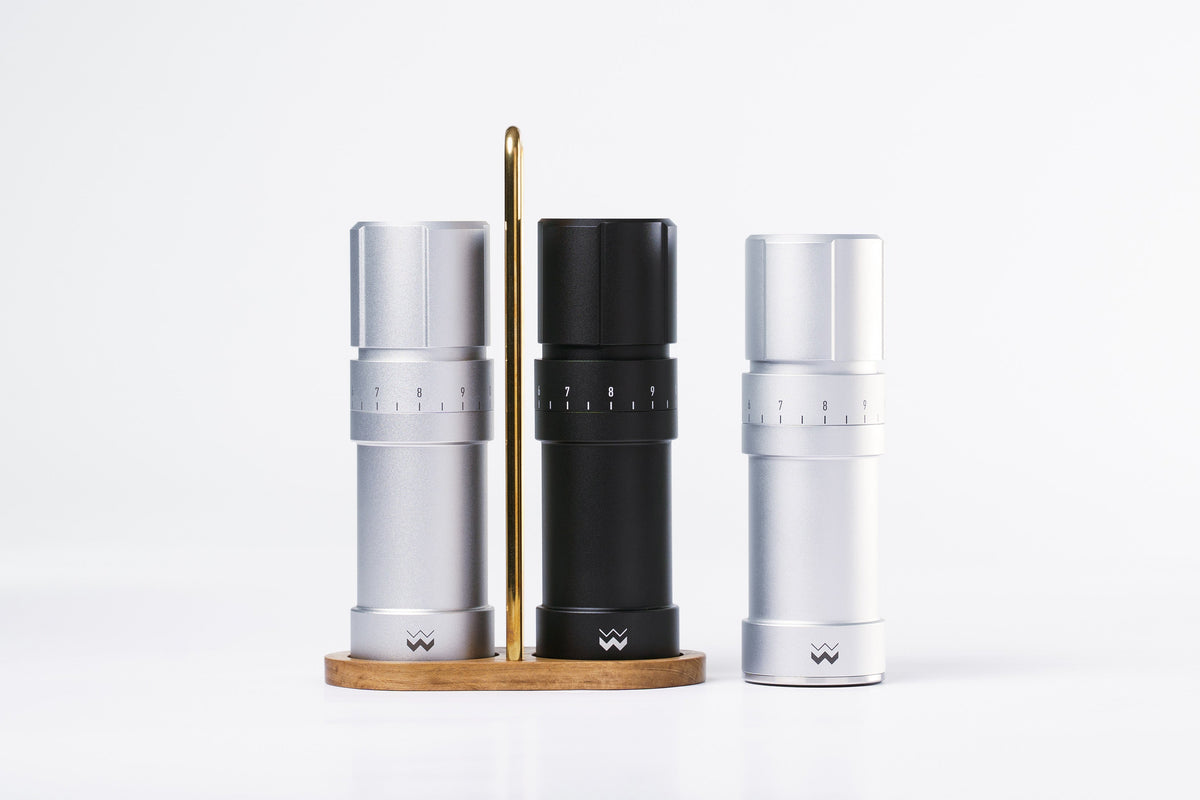 Weber Workshops Moulin mills in onyx and silver with caddy