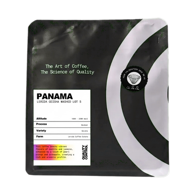 Panama Lerida Geisha - Washed — upright transparent coffee hero